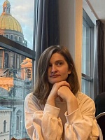Крюкова Анна Юрьевна
